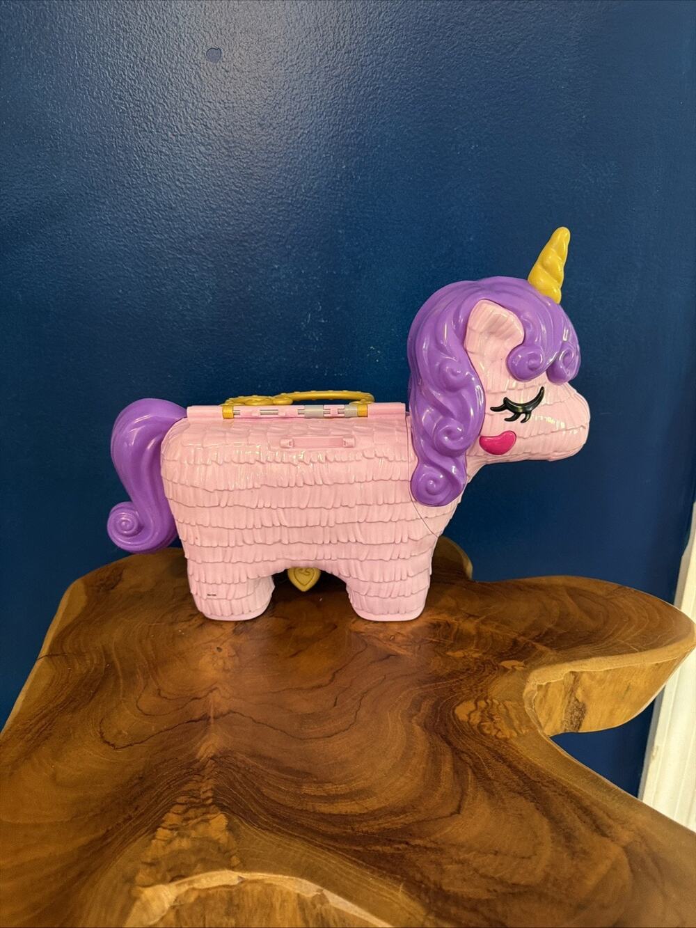 2019 Polly Pocket Unicorn Party Large Compact Playset